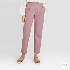 Women’s high-rise straight leg ankle pants